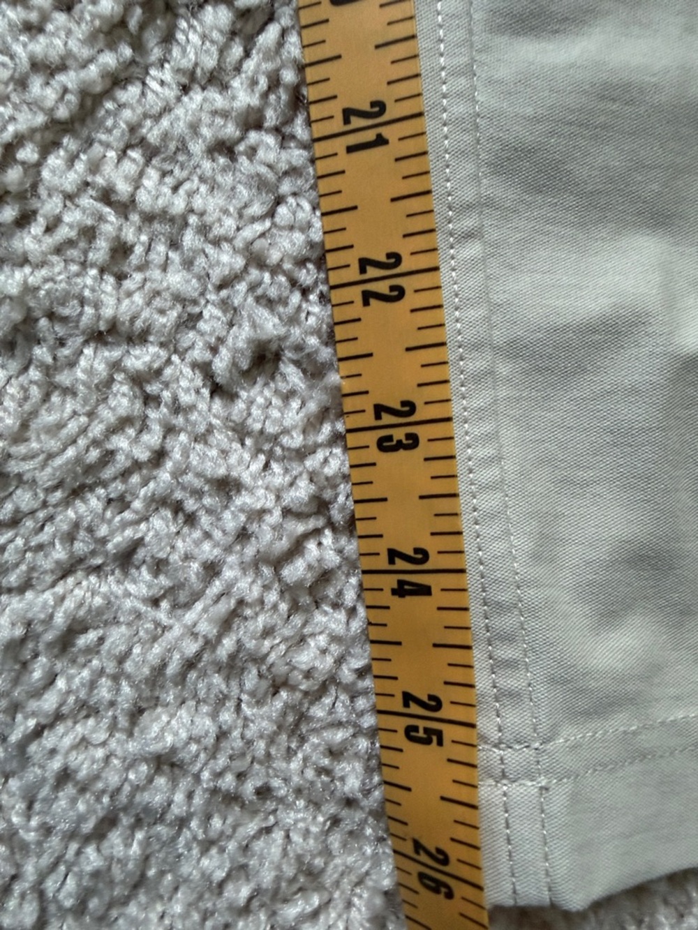 lululemon athletica Women's Cargo Pants in Light Tan - Picture 6 of 6